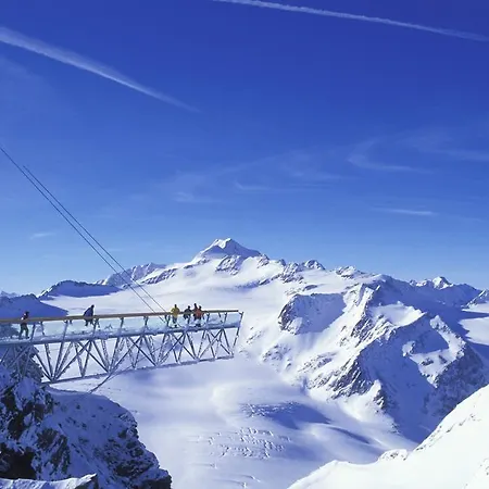Haus Ria Daire Sölden