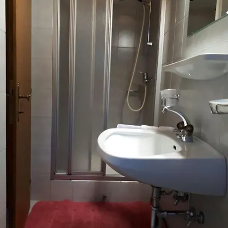 Apartment Haus Ria *