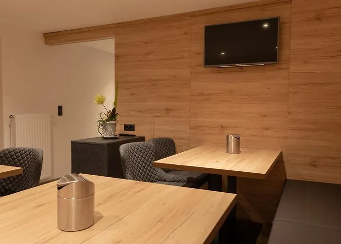 Haus Ria アパート *